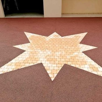 Motif étoilé en pavés