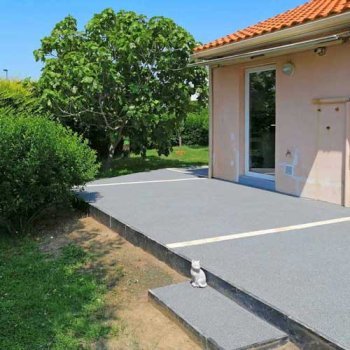Terrasse en béton à Olonne-sur-Mer 