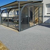 Terrasse en moquette de marbre à Brem-sur-Mer